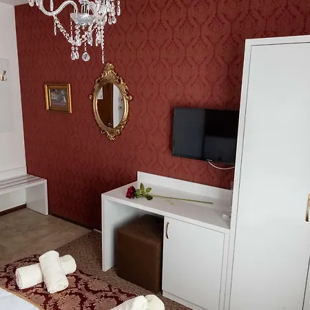 Golden House Варна